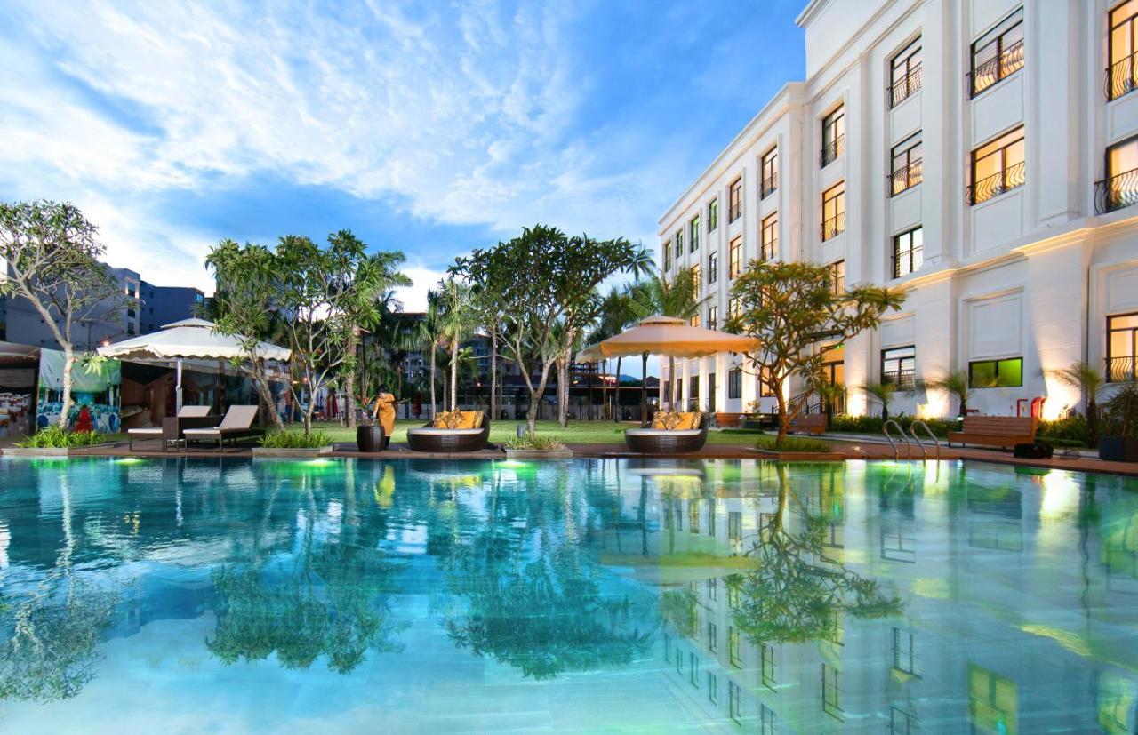 Nesta Hotel Danang Exterior photo