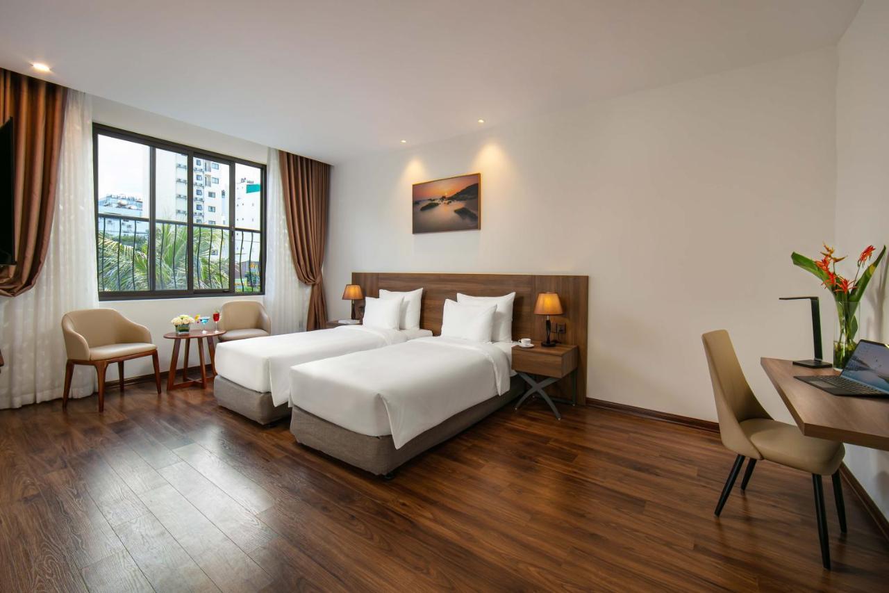 Nesta Hotel Danang Exterior photo