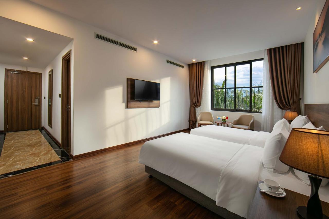 Nesta Hotel Danang Exterior photo