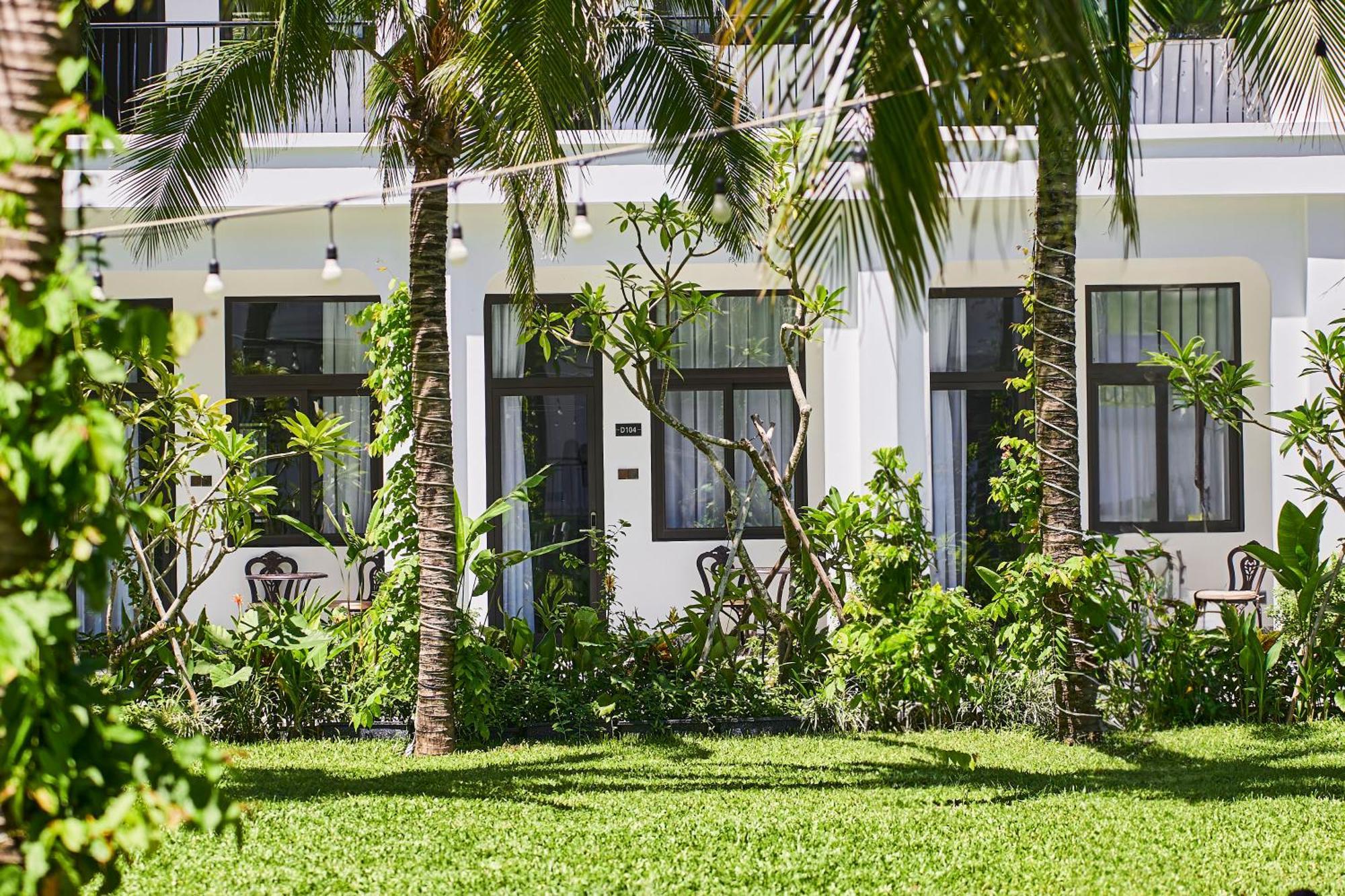 Nesta Hotel Danang Exterior photo