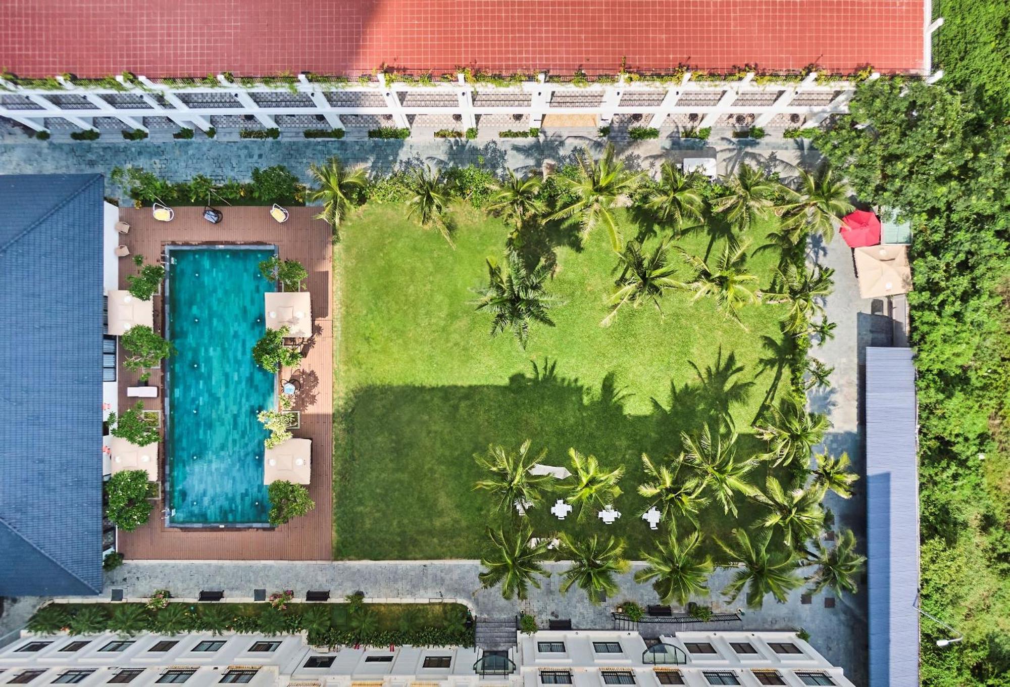 Nesta Hotel Danang Exterior photo